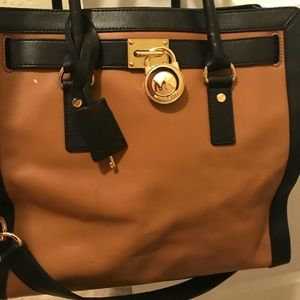 Authentic Michael kors